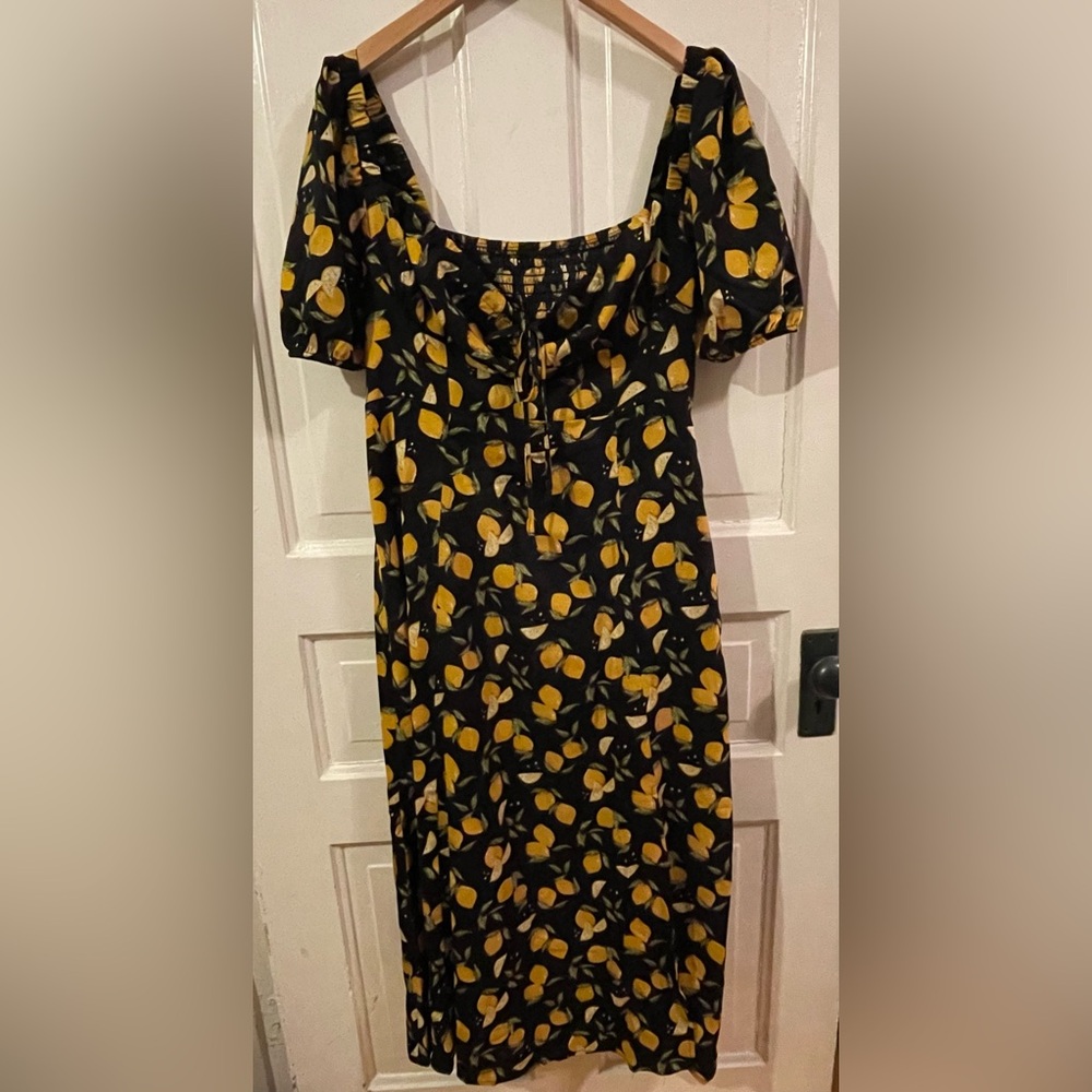 Cider Black Lemon Print Puff Sleeve Midi Dress